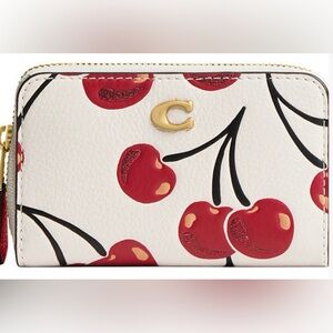 COACH Cherry Print Chalk Leather Zip Around Card Case w/Box